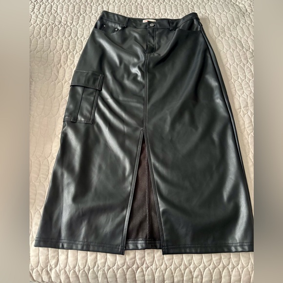 Intempo Dresses & Skirts - Chic Black Faux Leather Pencil Skirt with Pocket